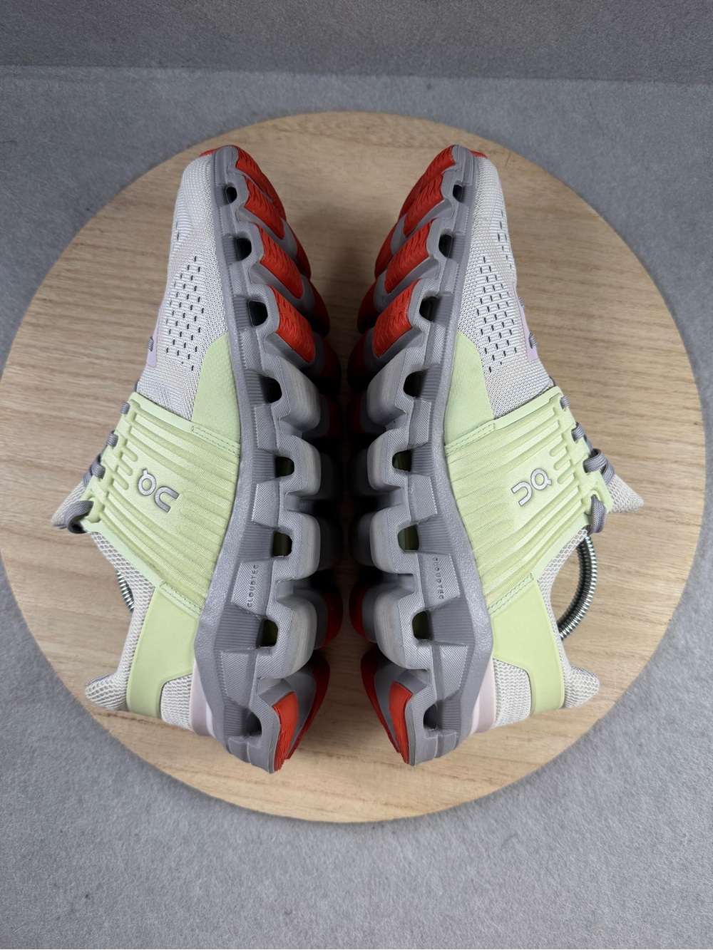 On Cloudswift Womens Size 8 Gray Green Athletic Running Walking Shoes Sneakers - Picture 5 of 9